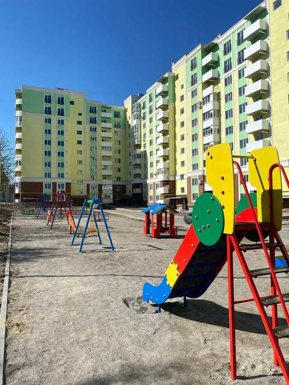 Квартира · 3 кімнати — Сади 2