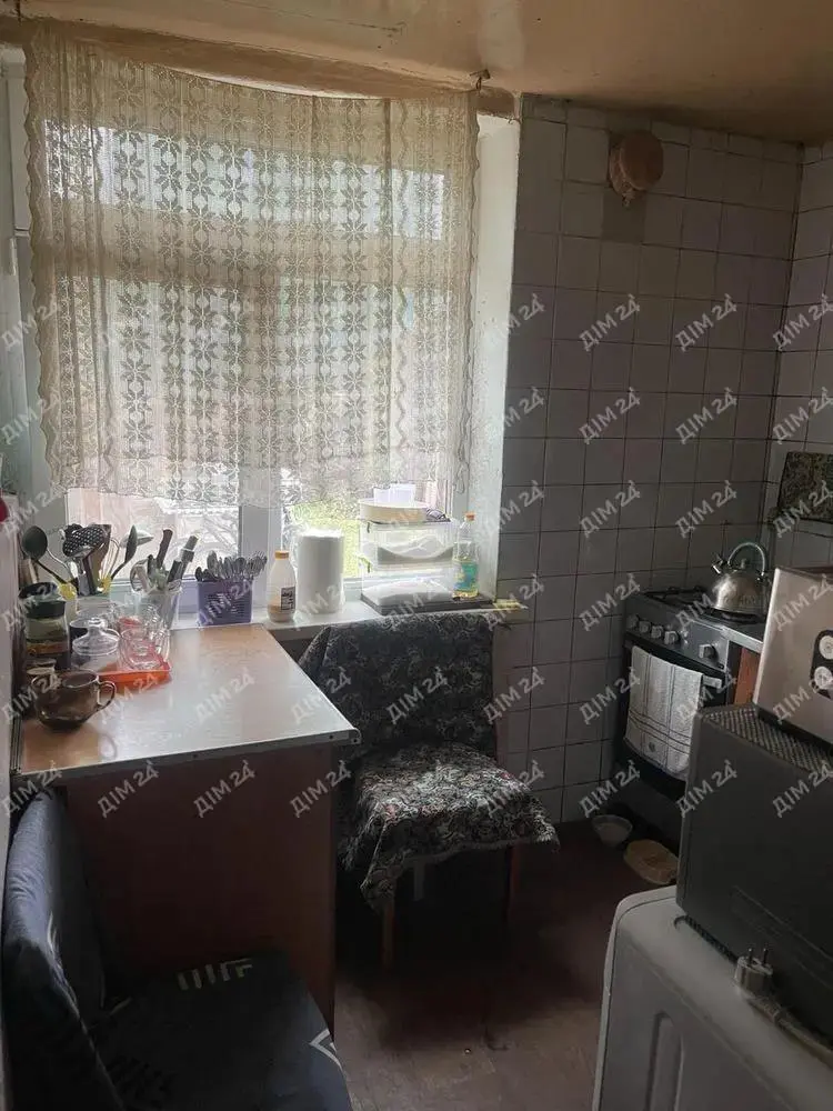 Будинок — Монастирська Гора