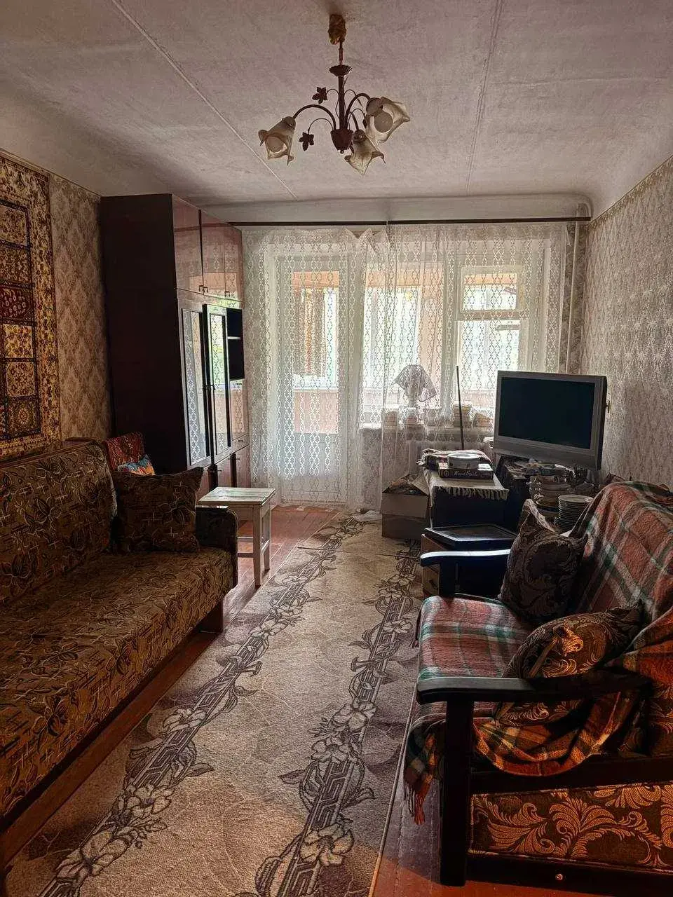 Квартира · 2 кімнати — Поділ