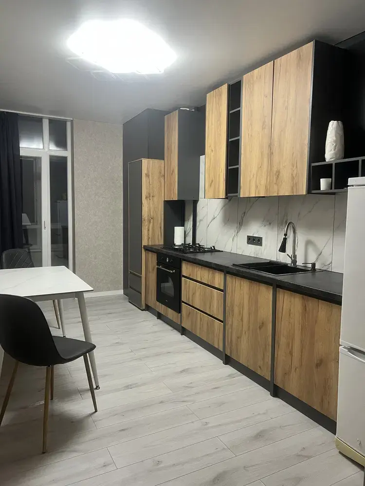 Квартира · 1 кімната — Центр