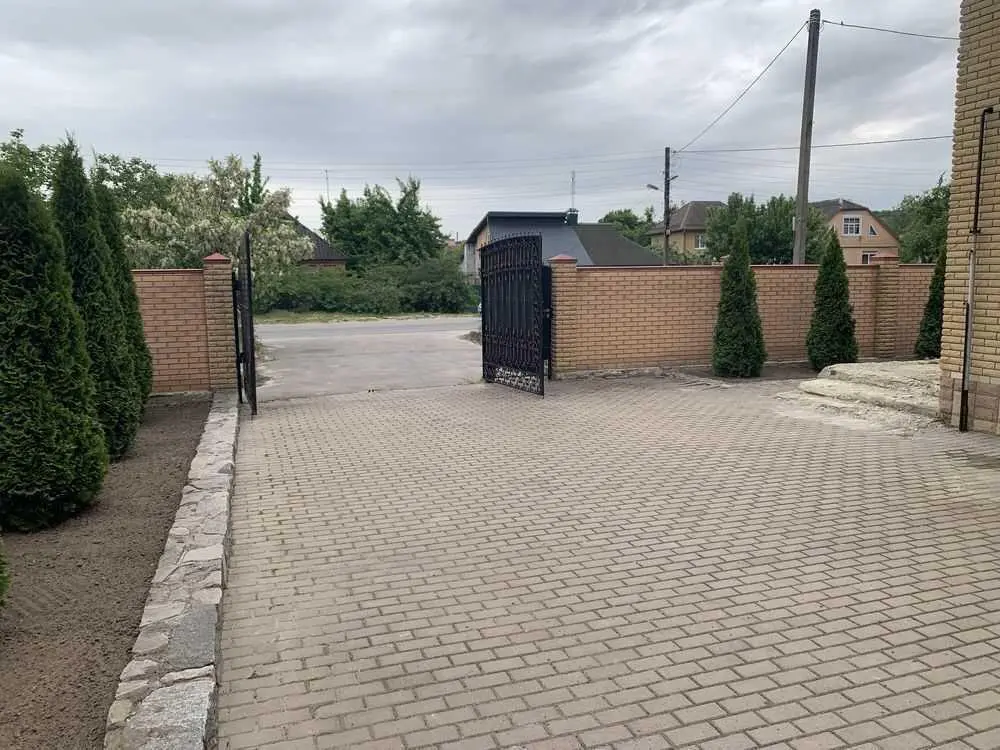 Будинок