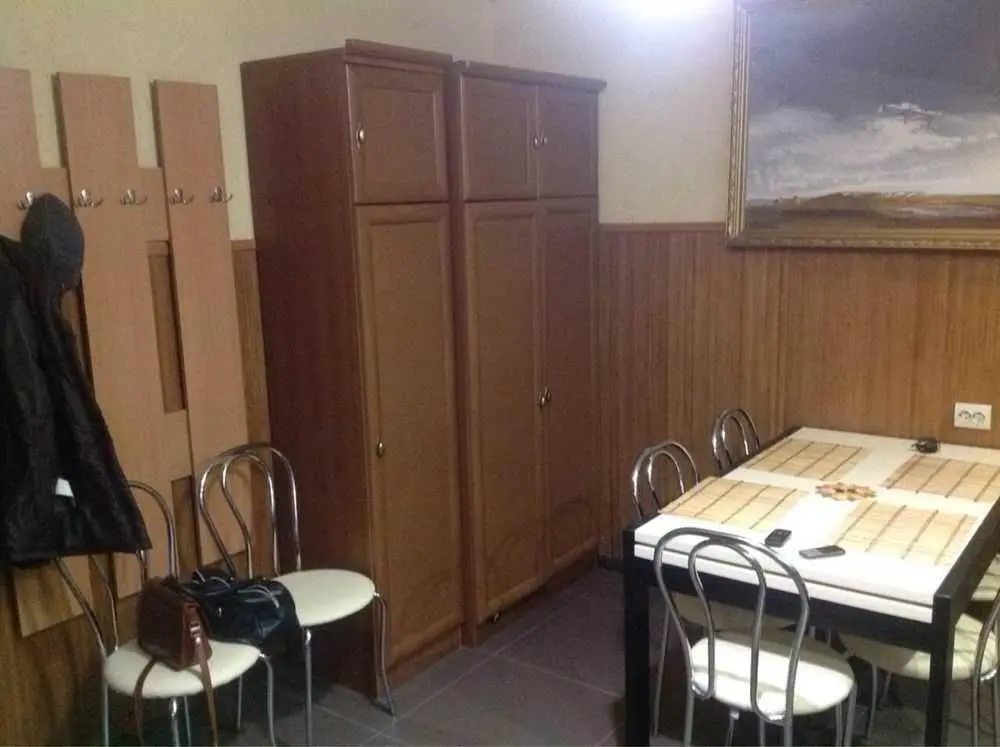 Будинок — Поділ