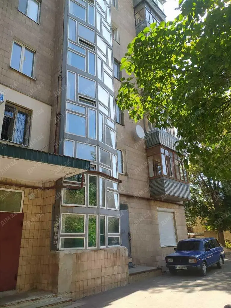 Квартира · 2 кімнати — Центр